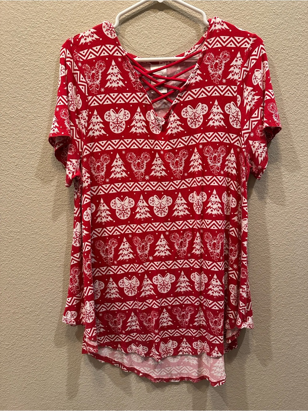 Festive Disney Holiday Shirt! 🎄